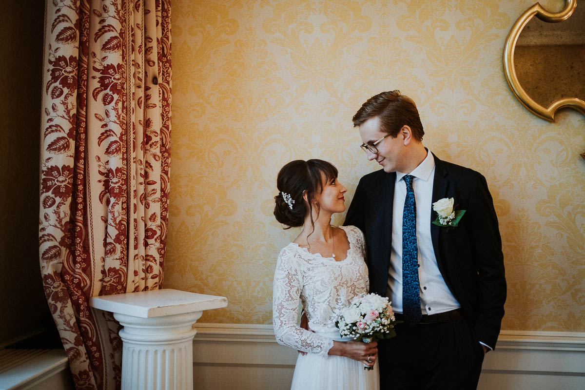 Hochzeitsfotograf Standesamtliche Trauung im Hotel Gräflicher Park